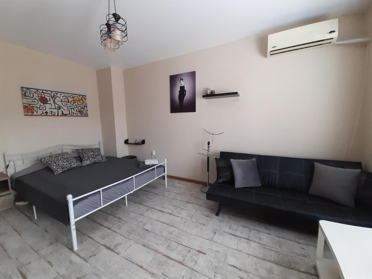 Lefterov'S Guests Suite Varna Eksteriør bilde